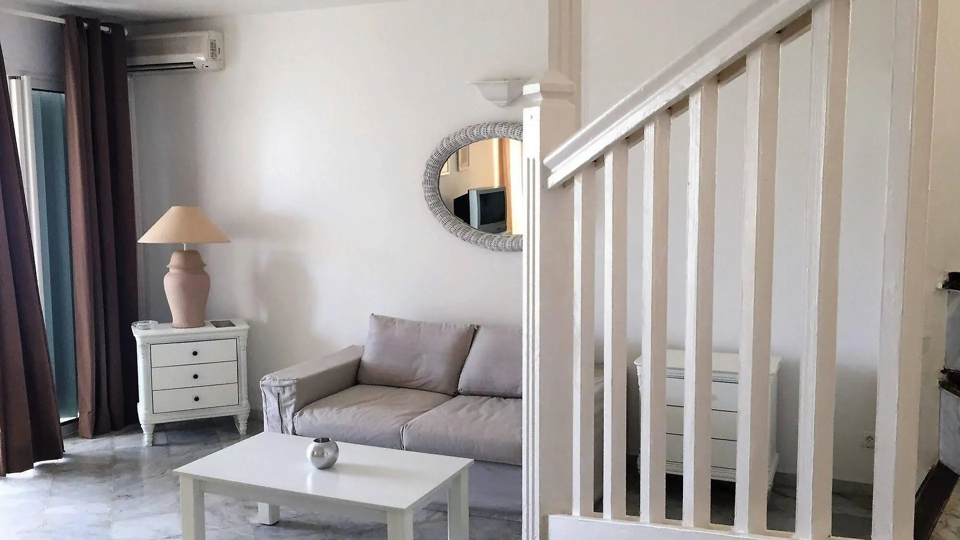 Idolem Residence, Vacation Home Cul de Sac Aparthotel